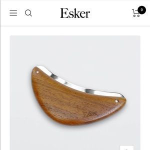 Esker BOdy Plane